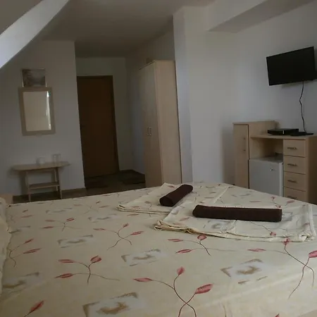 Guest house Carey